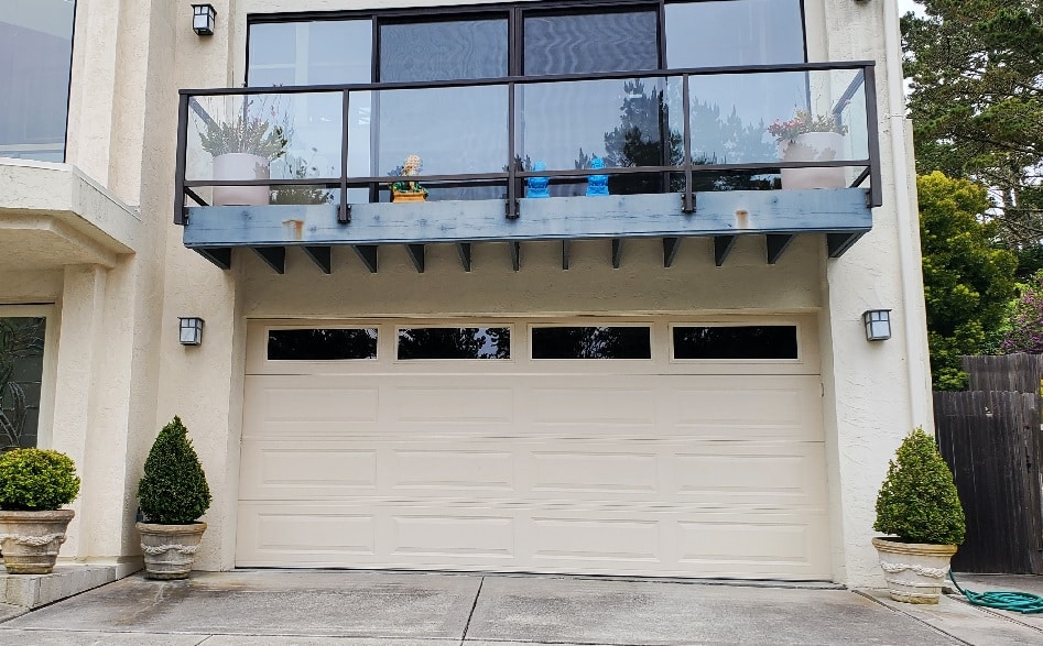 Steel Garage Doors for Monterey Santa Cruz Area Homeowners